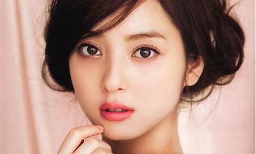 世界上十大最漂亮的女足_世界上十大最漂亮的女足球员
